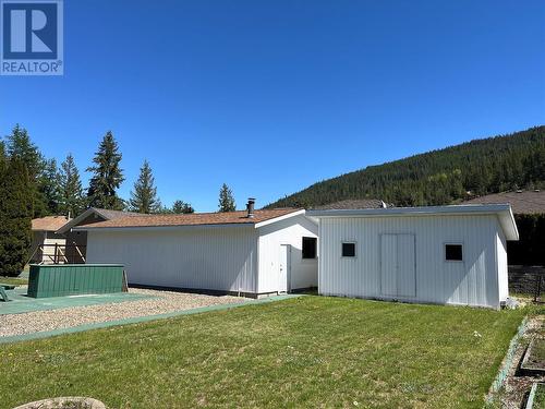 441 Oak Avenue, Sicamous, BC - Outdoor