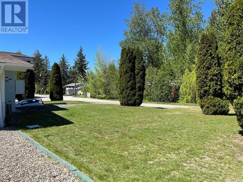 441 Oak Avenue, Sicamous, BC - Outdoor