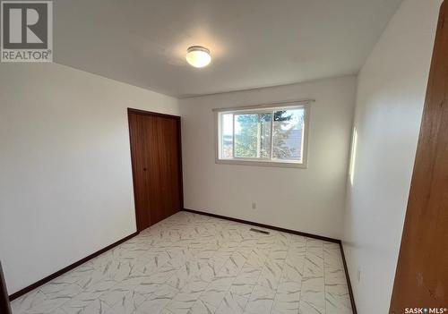 415 1St Avenue, Turtleford, SK - Indoor Photo Showing Other Room