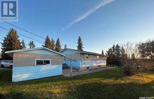 415 1St Avenue, Turtleford, SK - Outdoor