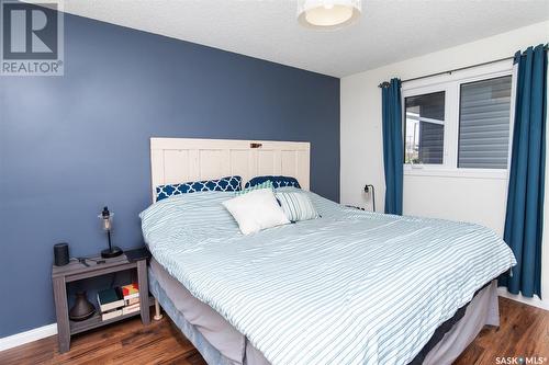 511 9Th Street E, Wynyard, SK - Indoor Photo Showing Bedroom