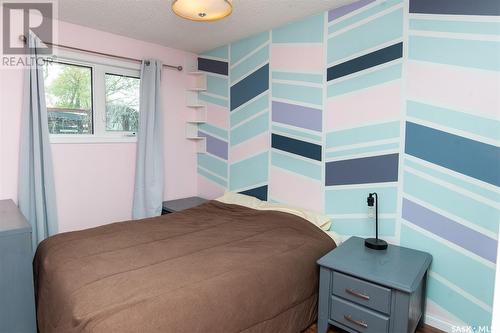 511 9Th Street E, Wynyard, SK - Indoor Photo Showing Bedroom