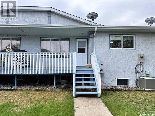 9 406 Tesky Crescent, Wynyard, SK - Outdoor