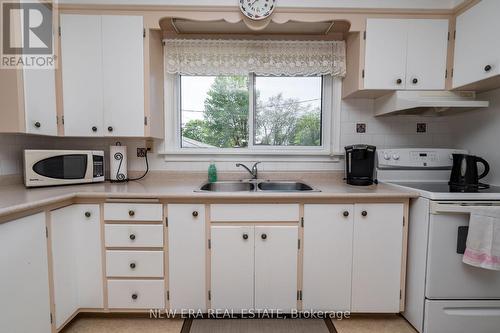 217 Fitch Street, Welland, ON - Indoor Photo Showing Kitchen With Double Sink