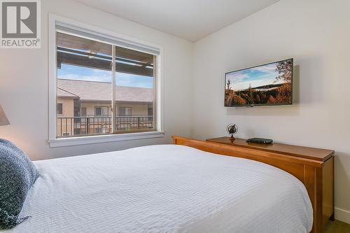 4026 Pritchard Drive N Unit# 6303, West Kelowna, BC - Indoor Photo Showing Bedroom