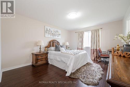 171 Winterberry Boulevard, Thorold, ON - Indoor Photo Showing Bedroom
