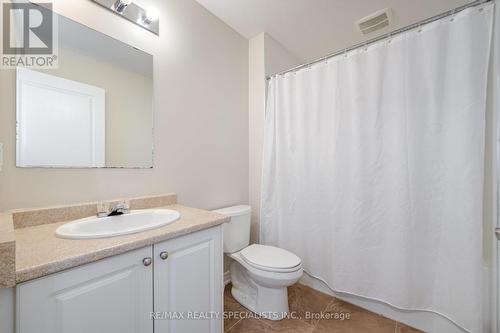 171 Winterberry Boulevard, Thorold, ON - Indoor Photo Showing Bathroom