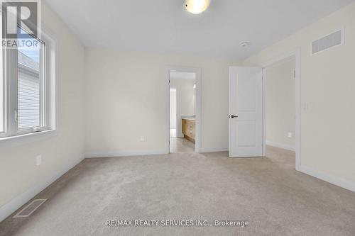 34 Thomas Gemmell Road, North Dumfries, ON - Indoor Photo Showing Other Room