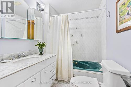 60 Sutherland Drive, Kingston, ON - Indoor Photo Showing Bathroom