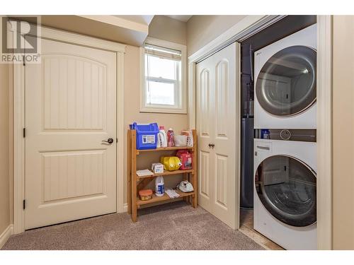 7922 Okanagan Landing Road Unit# 404, Vernon, BC - Indoor Photo Showing Laundry Room