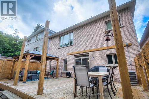 Bsmt - 243 Gord Clelland Gate, Newmarket, ON - Outdoor With Exterior