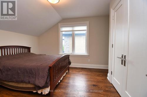 623 Weynway Court N, Oakville, ON - Indoor Photo Showing Bedroom