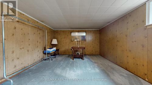 5 Moore Crescent, Brampton, ON - Indoor Photo Showing Other Room