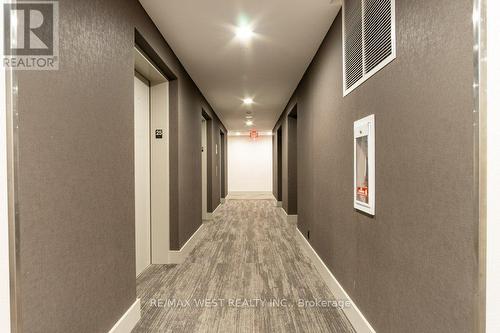 2508 - 10 Park Lawn Road, Toronto, ON - Indoor Photo Showing Other Room