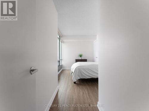 2716 - 81 Navy Wharf Court, Toronto, ON - Indoor Photo Showing Bedroom