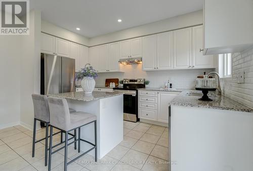 18 Fred Jackman Avenue, Clarington, ON - Indoor Photo Showing Kitchen With Stainless Steel Kitchen With Upgraded Kitchen