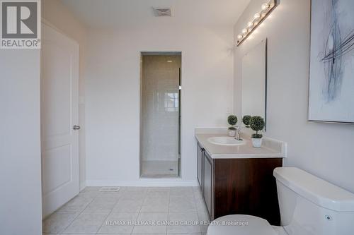 18 Fred Jackman Avenue, Clarington, ON - Indoor Photo Showing Bathroom
