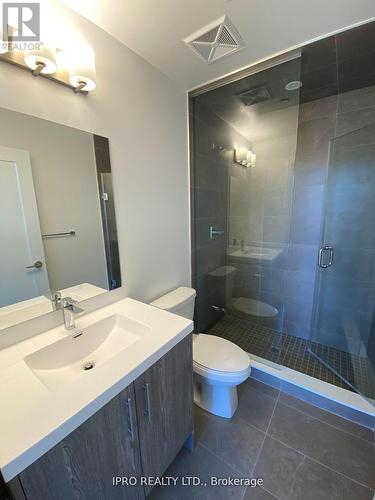 316 - 286 Main Street, Toronto, ON - Indoor Photo Showing Bathroom