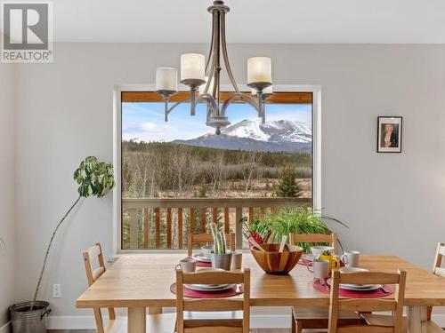 Lot 1031-2 North Klondike Highway, Whitehorse North, YT - Indoor Photo Showing Dining Room