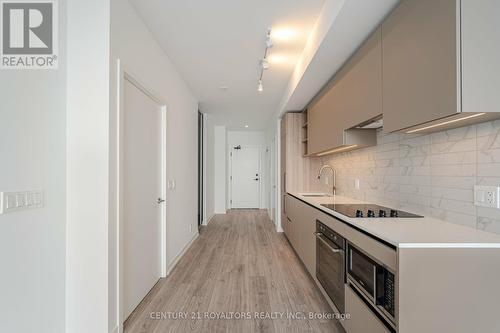 55 Mercer Street, Toronto C01, ON - Indoor Photo Showing Kitchen With Upgraded Kitchen