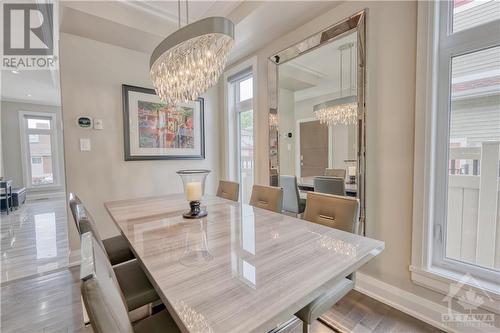 Beautiful mirror included! - 577 Foxview Place, Ottawa, ON - Indoor Photo Showing Dining Room