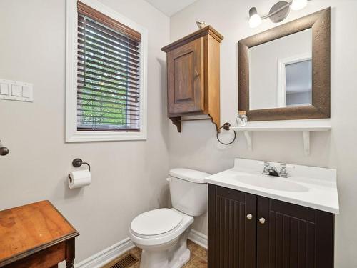 Ensuite bathroom - 4 Imp. Des Grands-Seigneurs, Cantley, QC - Indoor Photo Showing Bathroom