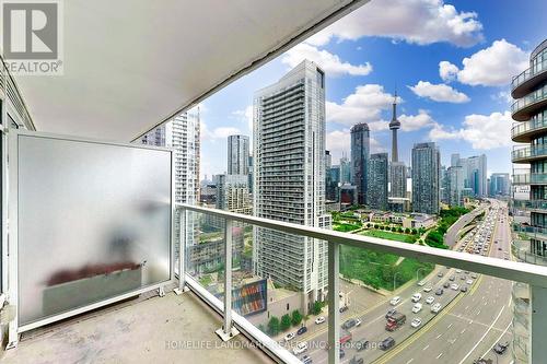 2712 - 17 Bathurst Street, Toronto, ON - Outdoor With View With Exterior