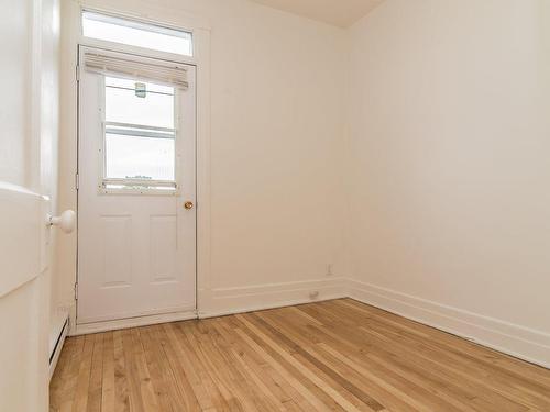 Bedroom - 5400  - 5410 Rue Bannantyne, Montréal (Verdun/Île-Des-Soeurs), QC - Indoor Photo Showing Other Room