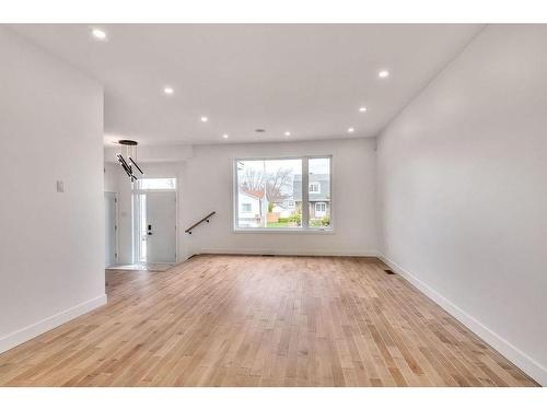 Living room - 1605 Rue Talleyrand, Brossard, QC - Indoor Photo Showing Other Room