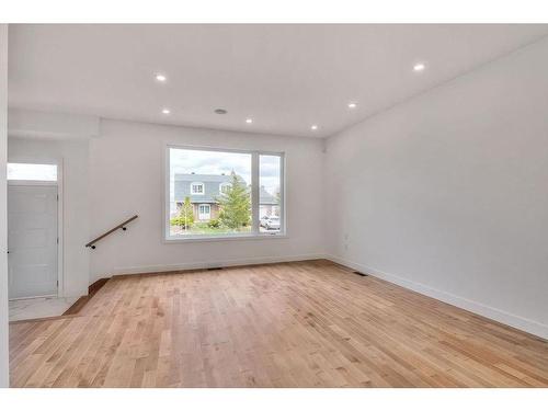 Living room - 1605 Rue Talleyrand, Brossard, QC - Indoor Photo Showing Other Room