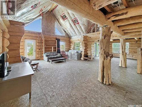 Scenic Martins Lake Waterfront Log Home, Leask Rm No. 464, SK - Indoor