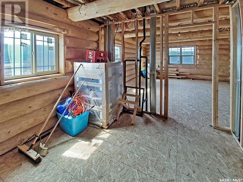 Scenic Martins Lake Waterfront Log Home, Leask Rm No. 464, SK - Indoor