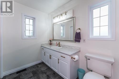 8219 St Patrick Avenue, Prince George, BC - Indoor Photo Showing Bathroom
