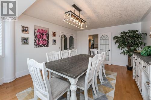 8219 St Patrick Avenue, Prince George, BC - Indoor Photo Showing Dining Room