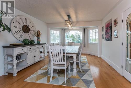 8219 St Patrick Avenue, Prince George, BC - Indoor Photo Showing Dining Room