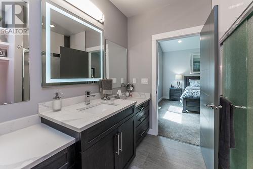 2858 Vista Ridge Drive, Prince George, BC - Indoor Photo Showing Bathroom