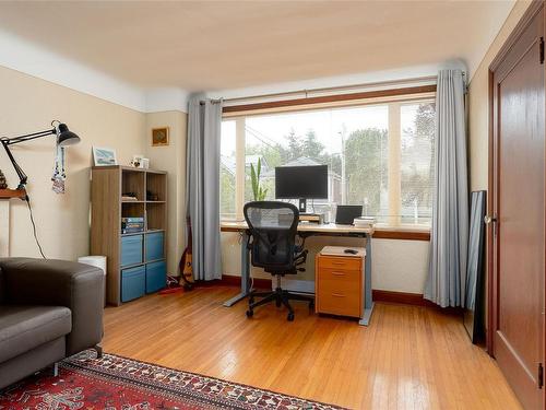1012 Oliphant Ave, Victoria, BC - Indoor Photo Showing Office