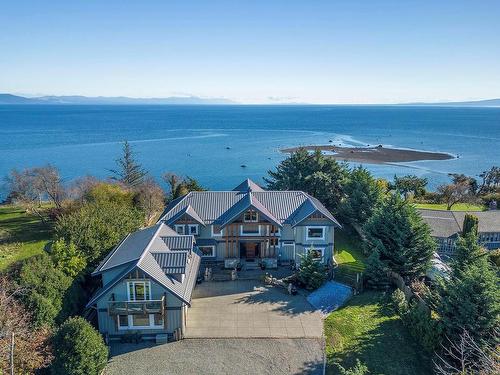 1107 Kye Bay Rd, Comox, BC - Outdoor With Body Of Water