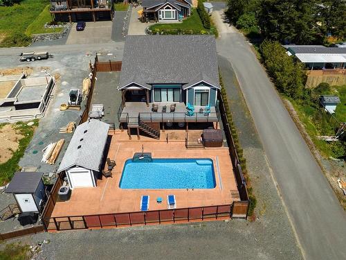 10404 Marina Vista Dr, Port Alberni, BC - Outdoor With In Ground Pool With Deck Patio Veranda