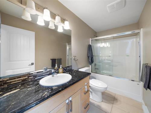 609 Amble Pl, Langford, BC - Indoor Photo Showing Bathroom