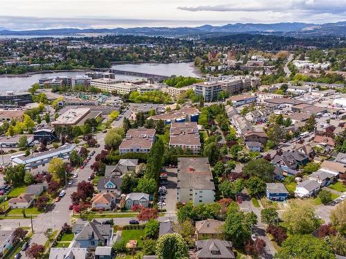656 Sumas St, Victoria, BC - Outdoor With View