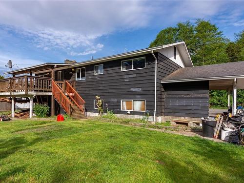 145 Crawford Rd, Campbell River, BC - Outdoor With Exterior