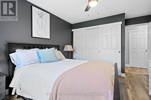 208 - 242 Oakdale Avenue, St. Catharines, ON - Indoor Photo Showing Bedroom