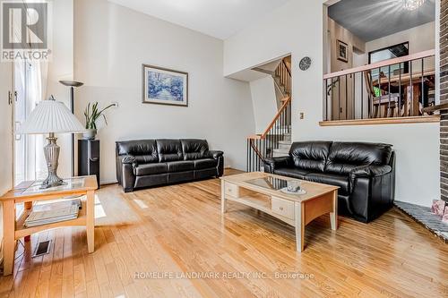 57 - 4165 Fieldgate Drive, Mississauga, ON - Indoor Photo Showing Living Room