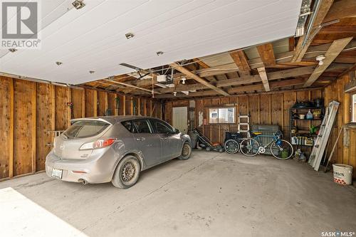 1014 Aird Street, Saskatoon, SK - Indoor Photo Showing Garage