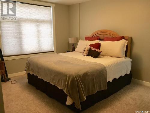 74 Good Spirit Crescent, Yorkton, SK - Indoor Photo Showing Bedroom