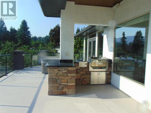 2892 Juniper Crescent, Blind Bay, BC - Outdoor With Exterior