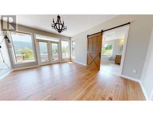 2892 Juniper Crescent, Blind Bay, BC - Indoor