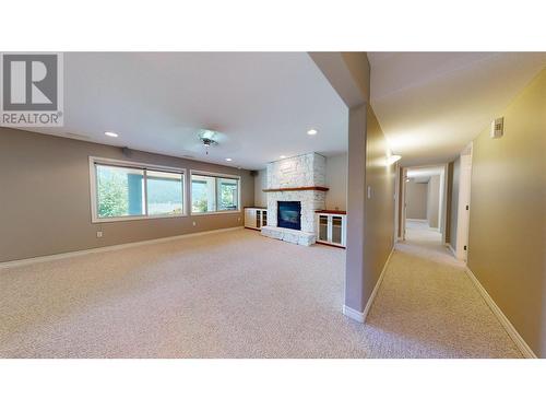 2892 Juniper Crescent, Blind Bay, BC - Indoor Photo Showing Other Room With Fireplace