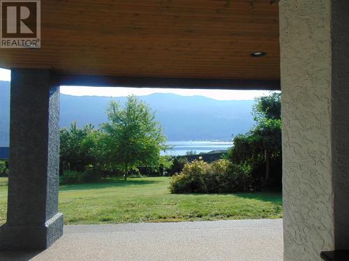 2892 Juniper Crescent, Blind Bay, BC - Outdoor